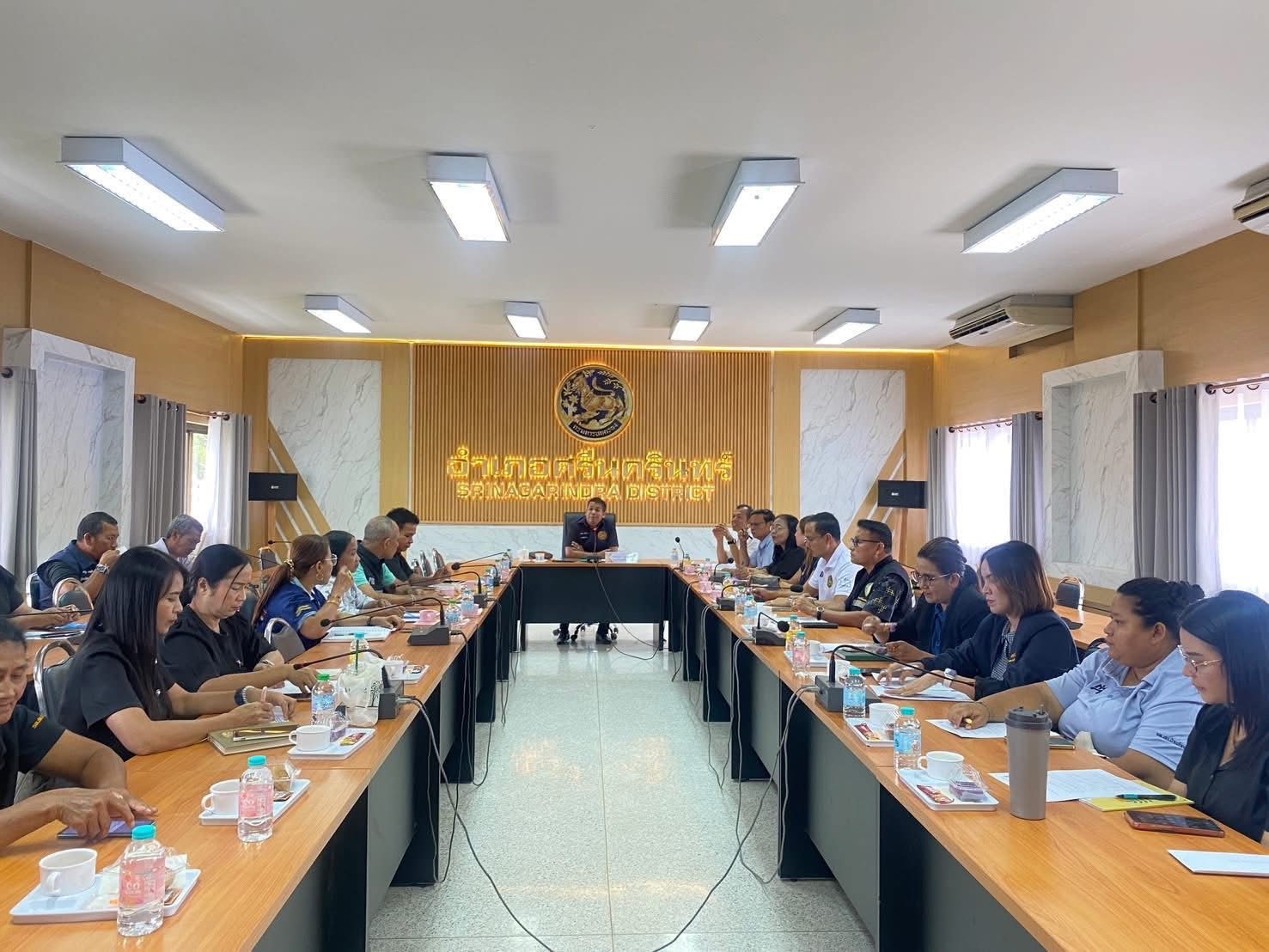 พช.ศรีนครินทร์ ร่วมประชุมการขับเคลื่อนโครงการสร้างเสริมสุขภาพเชิงรุก เพื่อลดภาวะคลอดก่อนกำหนด